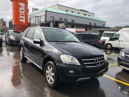 Mercedes ML320