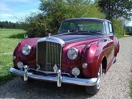 Bentley S2