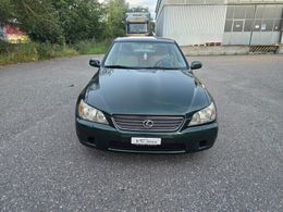 Lexus IS200