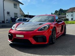 Porsche 718 Cayman GT4