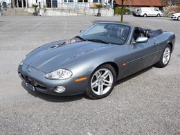 Jaguar XK8