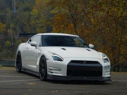 Nissan GT-R