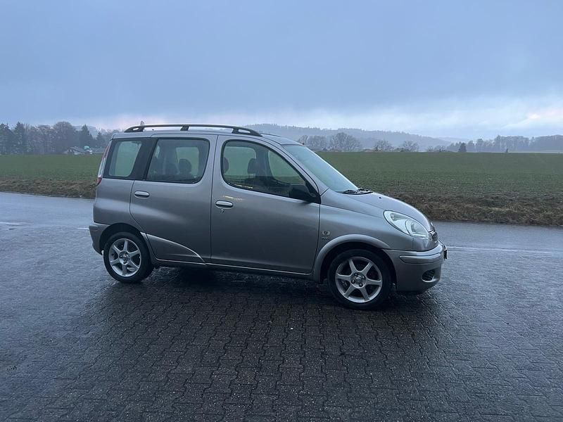 Gebraucht Toyota Yaris Sol 84 PS (61 kW) 2005 Kombi