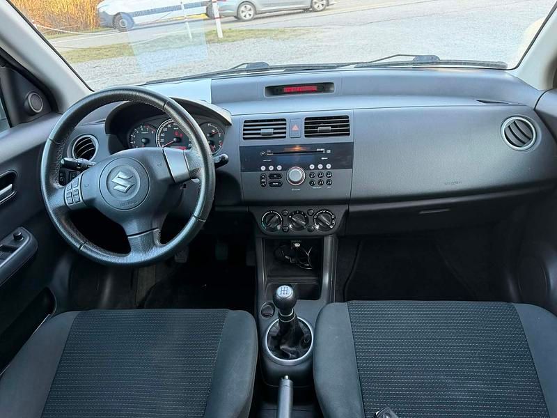 Gebraucht Suzuki Swift GL 102 PS (75 kW) 2009 Kleinwagen