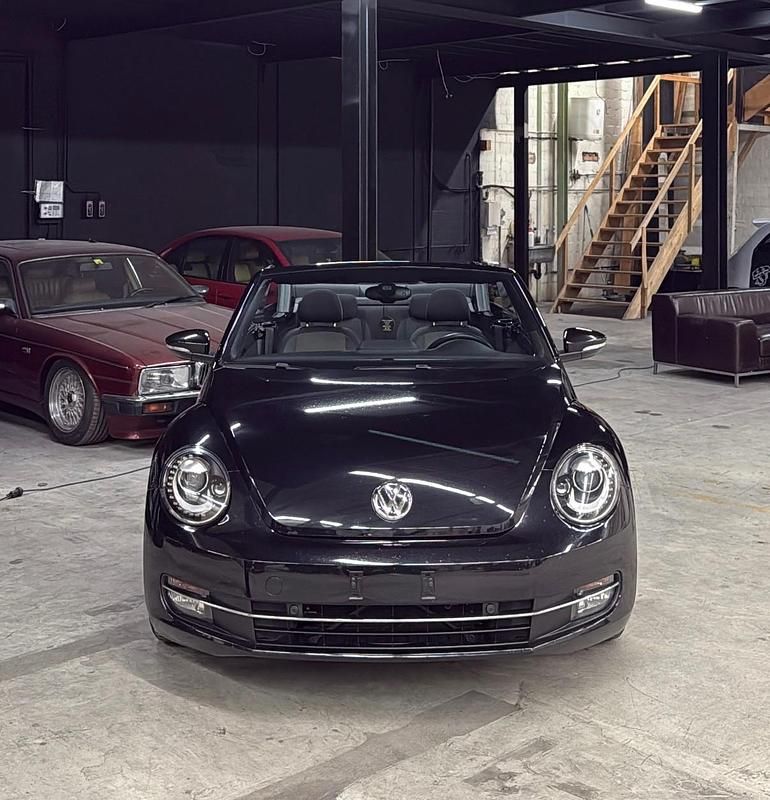 Gebraucht VW Beetle Design 105 PS (77 kW) 2013 Kleinwagen