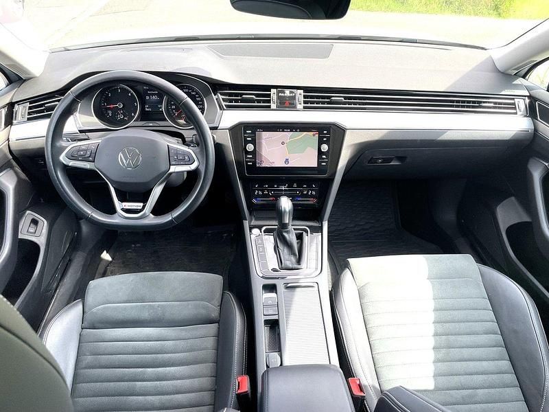 Gebraucht VW Passat Elegance 200 PS (147 kW) 2023 Kombi