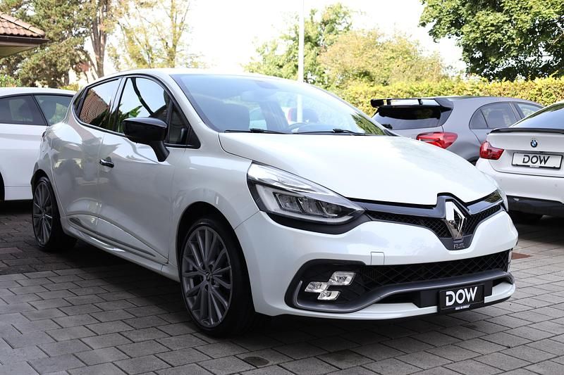 Gebraucht Renault Clio IV R.S. 200 PS (147 kW) 2017