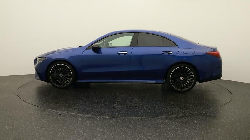 Gebraucht Mercedes CLA200 AMG line 163 PS (119 kW) 2025