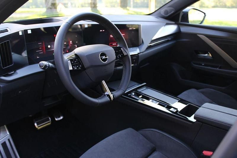 Gebraucht Opel Astra GSe 179 PS (131 kW) 2024 Limousine