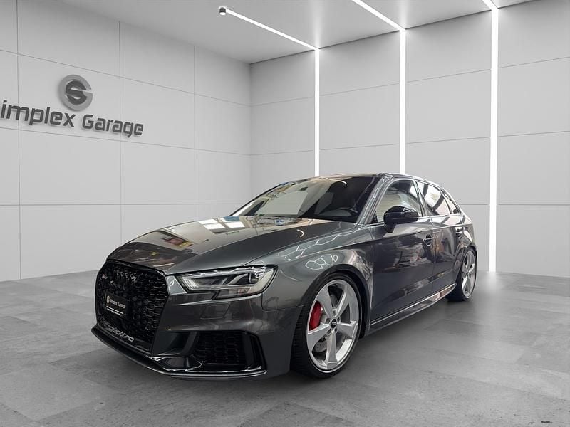 Gebraucht Audi RS3 Sportback 400 PS (294 kW) 2018 Kleinwagen