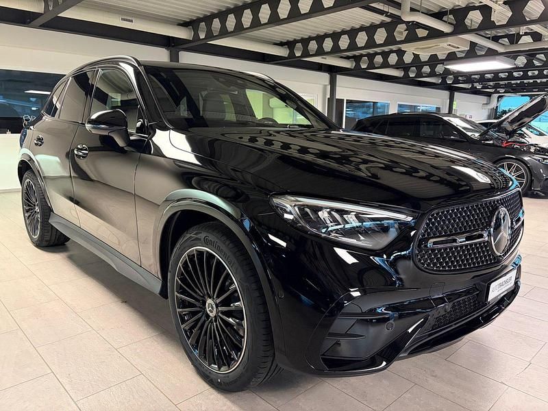Neu Mercedes GLC220 AMG line 220 PS (161 kW) 2026 Schwarz SUV