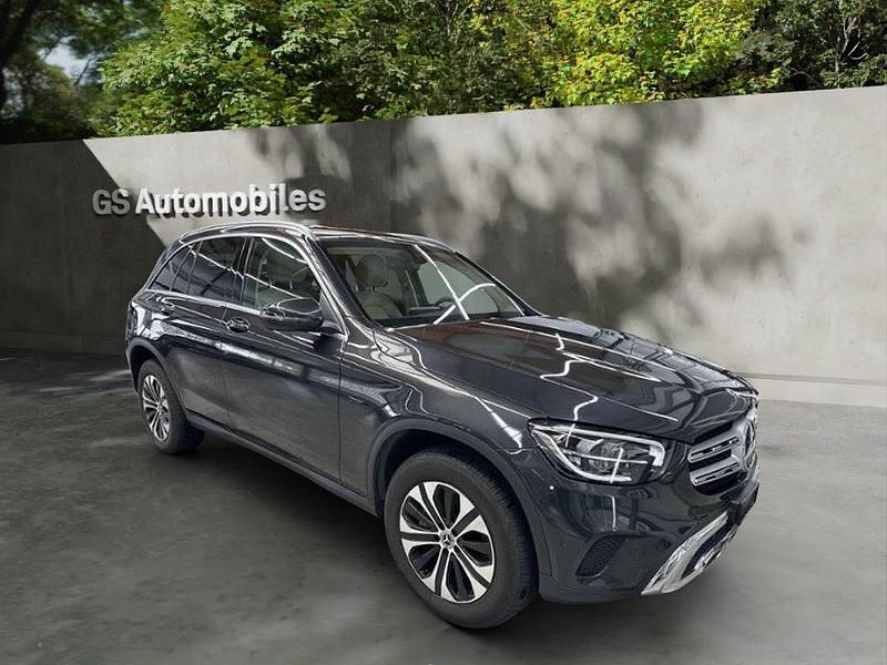 Gebraucht 2021 Mercedes GLC300e SUV | CHF 42’500 (Etwas zu teuer) - Bild 1/4