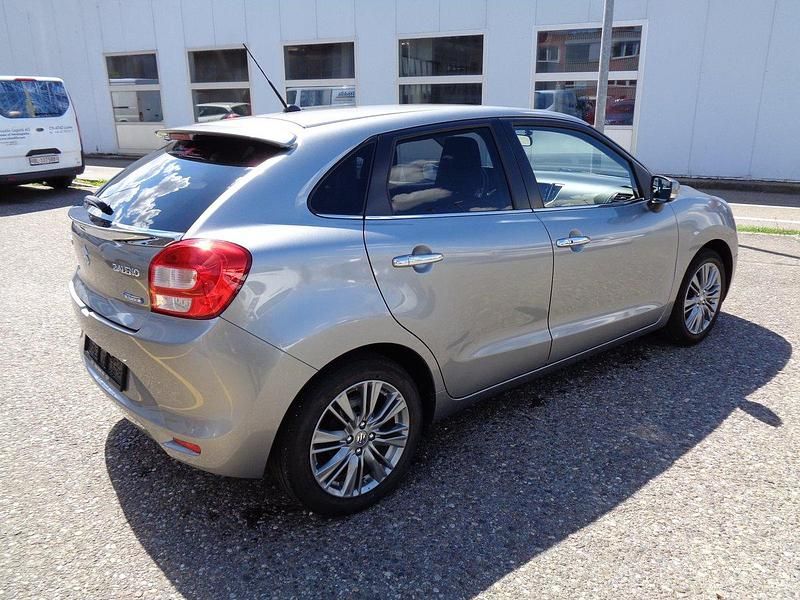 Gebraucht Suzuki Baleno 90 PS (66 kW) 2017 Anthrazit Kleinwagen