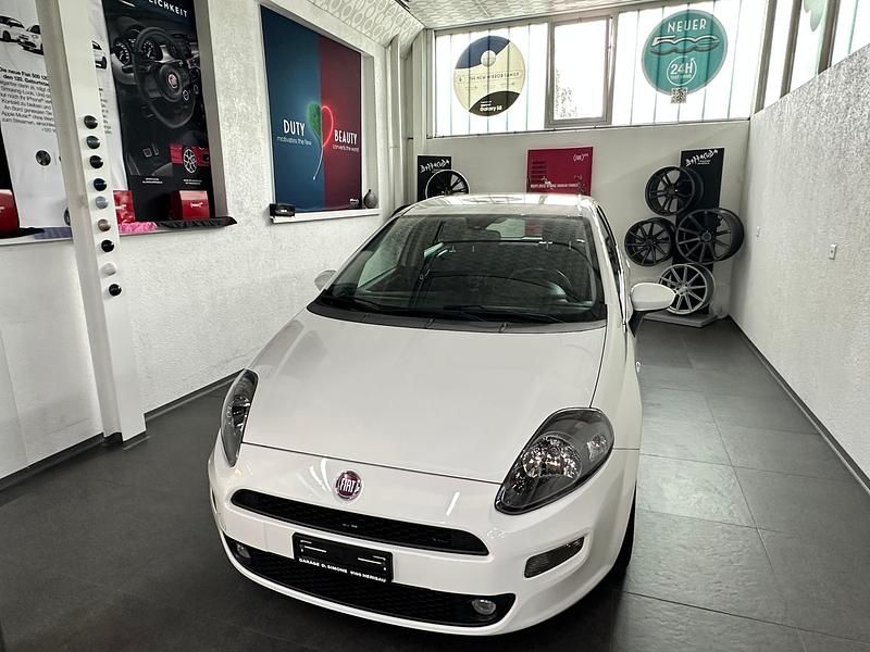 Gebraucht Fiat Punto Lounge 85 PS (62 kW) 2014 Kleinwagen