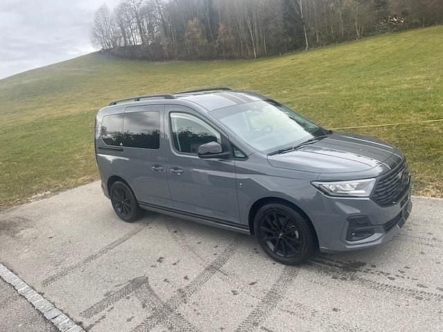 Gebraucht Ford Tourneo Connect Sport 121 PS (88 kW) 2024 Van / Kleinbus