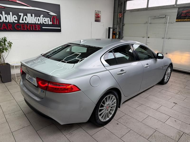 Gebraucht Jaguar XF Pure 163 PS (119 kW) 2016