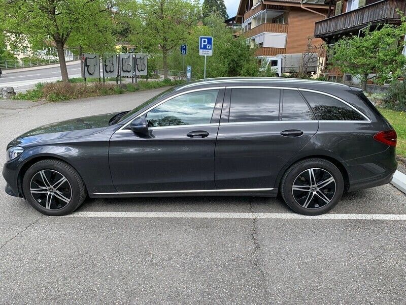 Gebraucht Mercedes C220 194 PS (142 kW) 2020