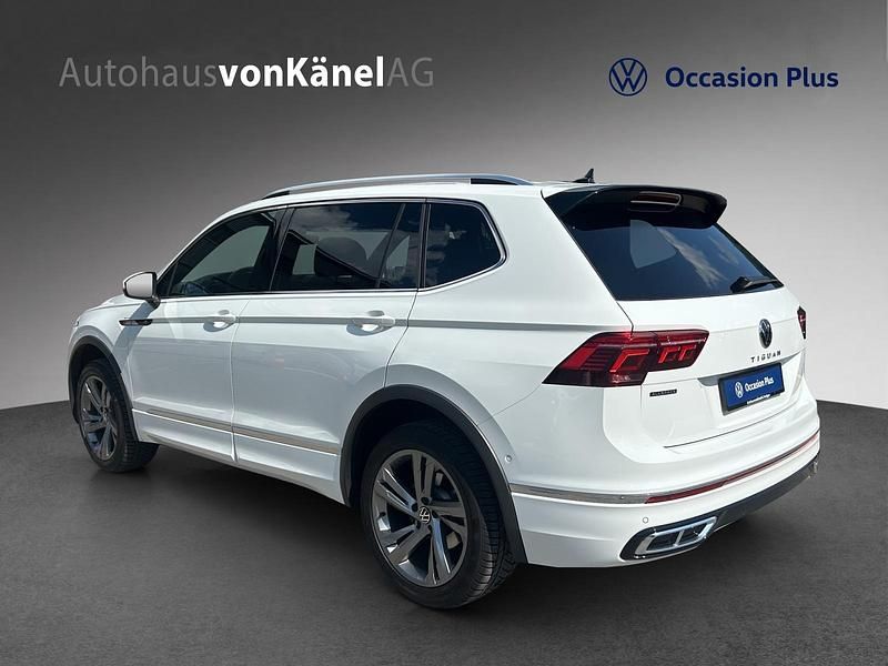 Gebraucht VW Tiguan Allspace R-line 190 PS (139 kW) 2023 Weiss SUV
