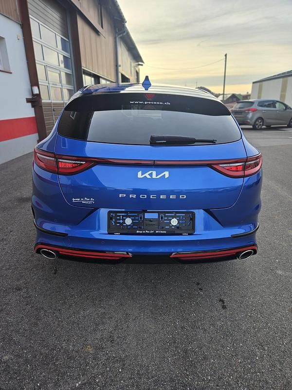 Gebraucht Kia ProCeed GT 204 PS (150 kW) 2022 Kleinwagen