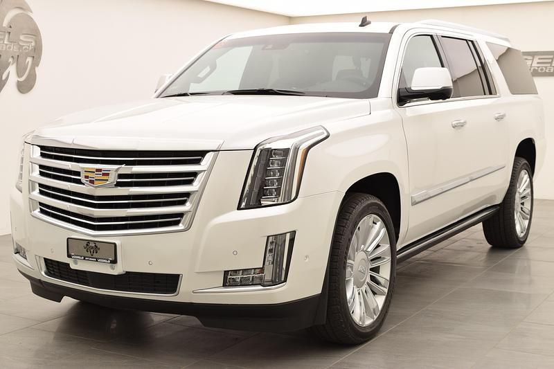 Gebraucht Cadillac Escalade 425 PS (312 kW) 2021 SUV