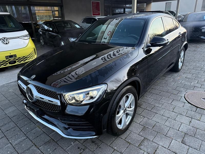 Gebraucht Mercedes GLC300 AMG line 258 PS (189 kW) 2019 Coupé