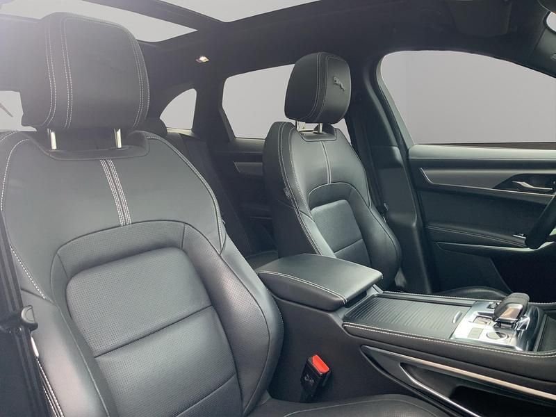 Gebraucht Jaguar F-Pace R-Dynamic 250 PS (183 kW) 2021 Weiss SUV