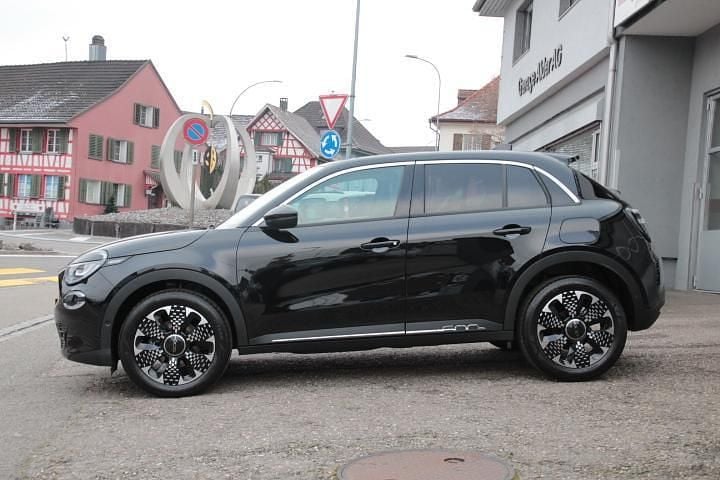 Schwarz Neu 2026 Fiat 600 La Prima SUV | CHF 29’800 (Fairer Preis) - Bild 1/4