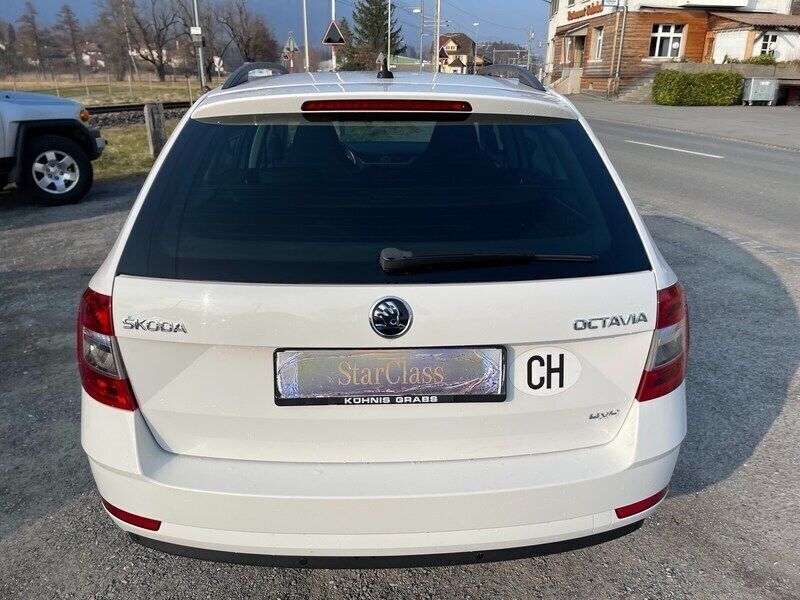 Gebraucht Skoda Octavia Ambition 184 PS (135 kW) 2018 Kombi