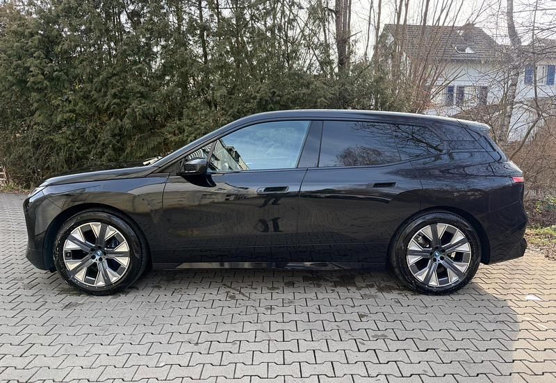 Gebraucht BMW iX 240 kW (327 PS) 2022 SUV