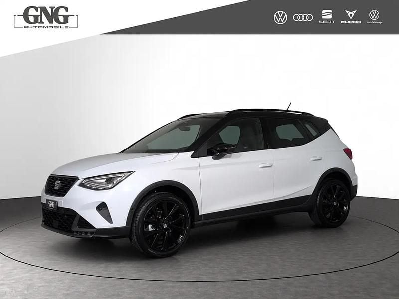 Weiss Neu 2025 Seat Arona SUV | CHF 35’840 (Teuer) - Bild 1/4