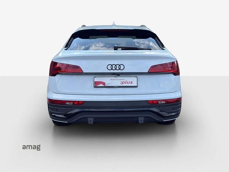 Gebraucht Audi Q5 Black Edition 204 PS (150 kW) 2022 Gletscherweiss metallic SUV