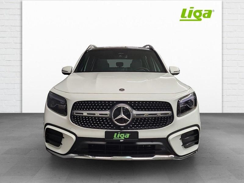 Gebraucht Mercedes GLB200 163 PS (119 kW) 2025 SUV