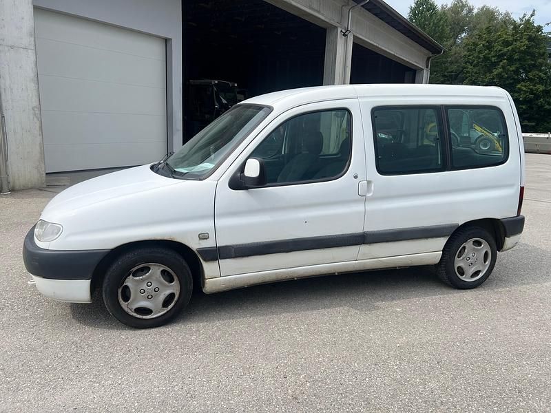 Gebraucht Peugeot Partner 110 PS (80 kW) 2001 Van / Kleinbus