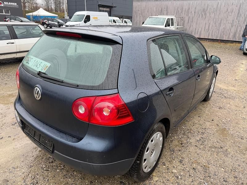 Gebraucht VW Golf IV Comfortline 140 PS (102 kW) 2005