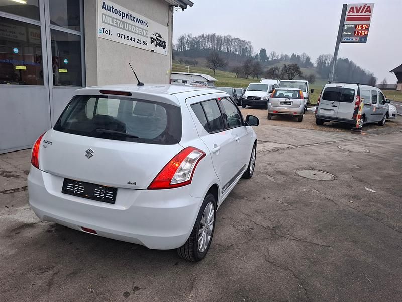Gebraucht Suzuki Swift GL 94 PS (69 kW) 2013 Kleinwagen