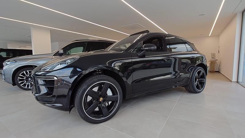 Gebraucht 2021 Porsche Macan Turbo SUV | CHF 79’900 - Bild 1/4