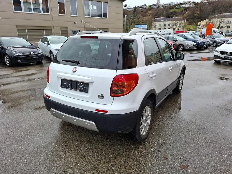 Gebraucht Fiat Sedici Dynamic 120 PS (88 kW) 2014 SUV