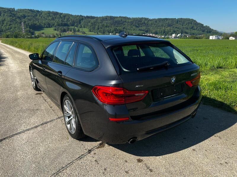 Gebraucht BMW 530 265 PS (194 kW) 2019 Kombi