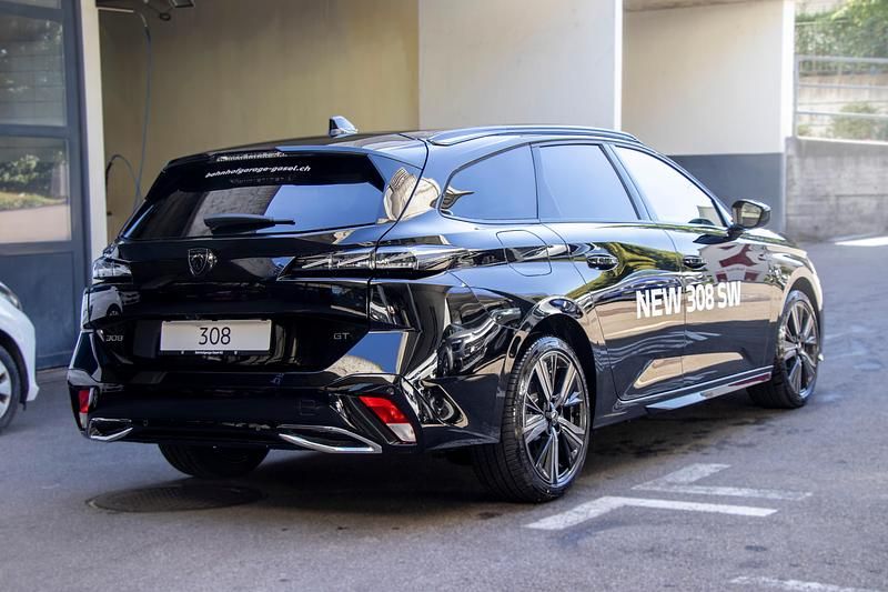 Gebraucht Peugeot 308 SW GT 130 PS (95 kW) 2023 Schwarz Kombi