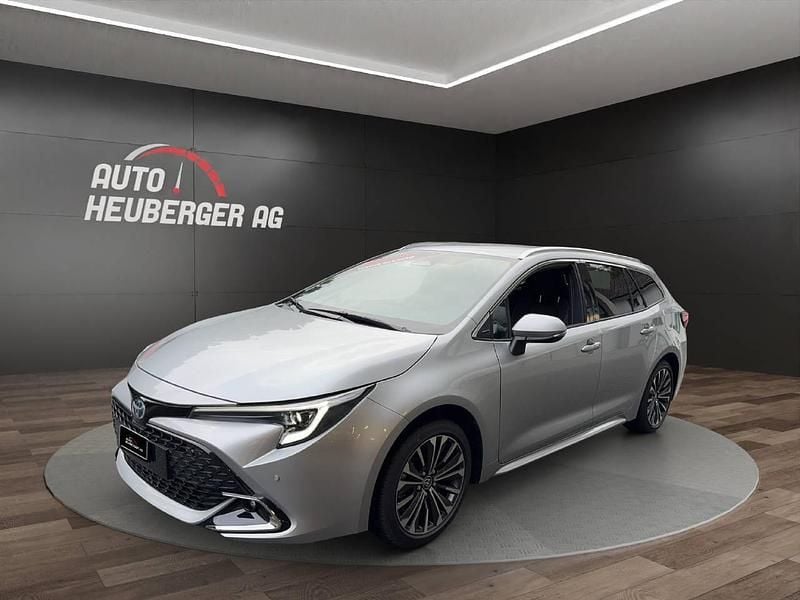 Grau Gebraucht 2024 Toyota Corolla Trend Kombi | CHF 35’350 (Fairer Preis) - Bild 1/4