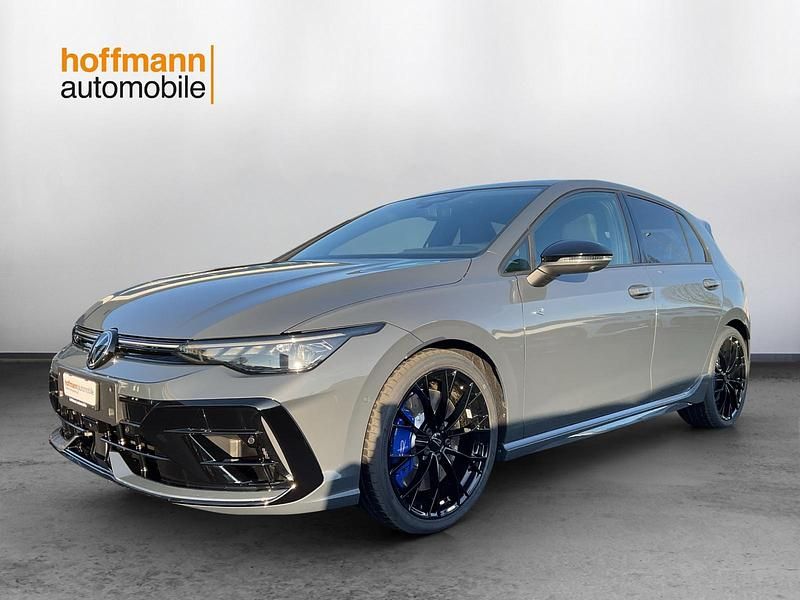 Grau Neu 2025 VW Golf VIII R Limousine | CHF 71’990 - Bild 1/4