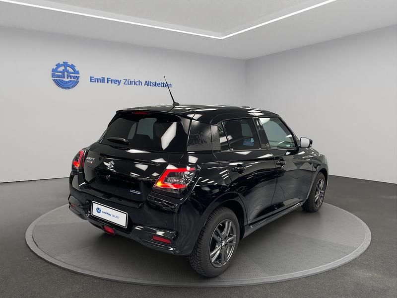 Gebraucht Suzuki Swift 82 PS (60 kW) 2025 Schwarz Kleinwagen