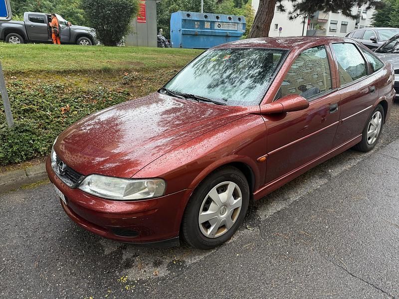 Gebraucht Opel Vectra Sport 136 PS (100 kW) 1999