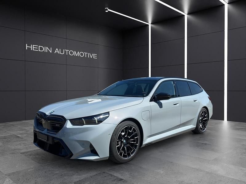 Grau Neu 2025 BMW M5 Comfort Edition Kombi | CHF 152’700 (Guter Preis) - Bild 1/4
