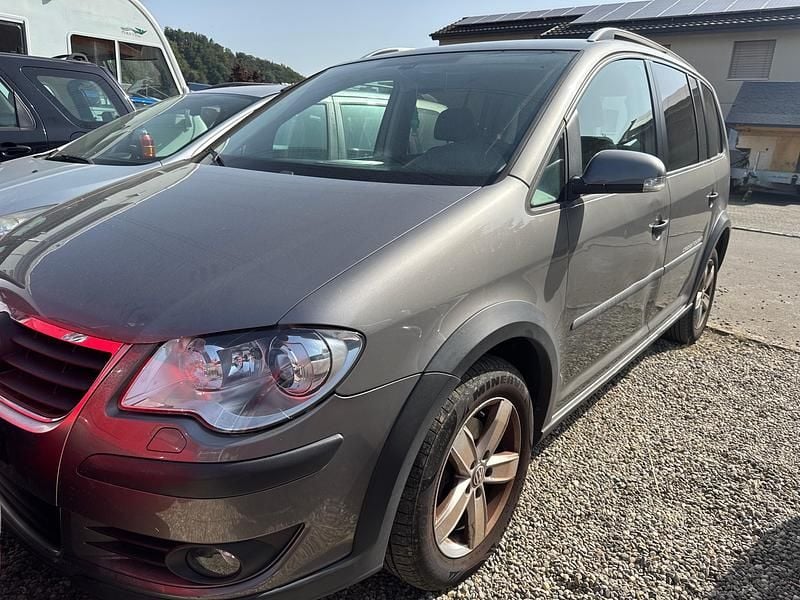 Gebraucht 2009 VW Touran Cross Van / Kleinbus | CHF 3’900 - Bild 1/4
