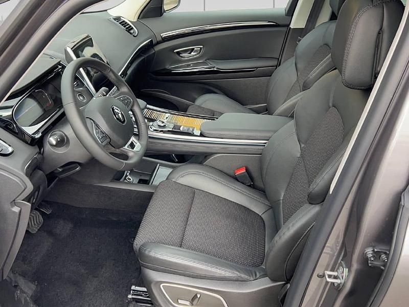 Gebraucht Renault Espace Techno 189 PS (139 kW) 2023 Van / Kleinbus