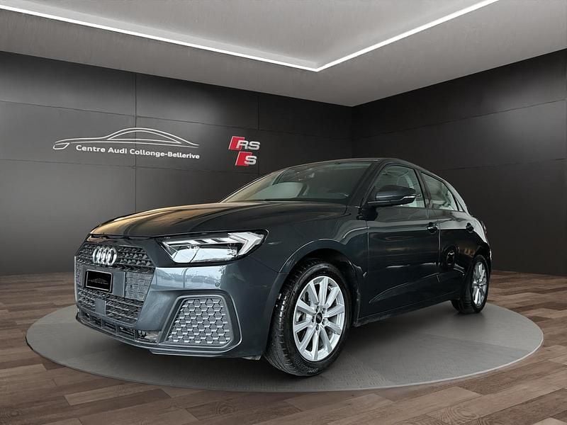 Gebraucht Audi A1 Sportback Attraction 110 PS (80 kW) 2023 Grau Kleinwagen