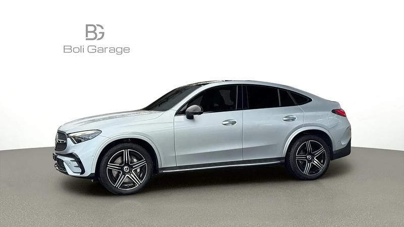 Gebraucht Mercedes GLC200 204 PS (150 kW) 2024 SUV