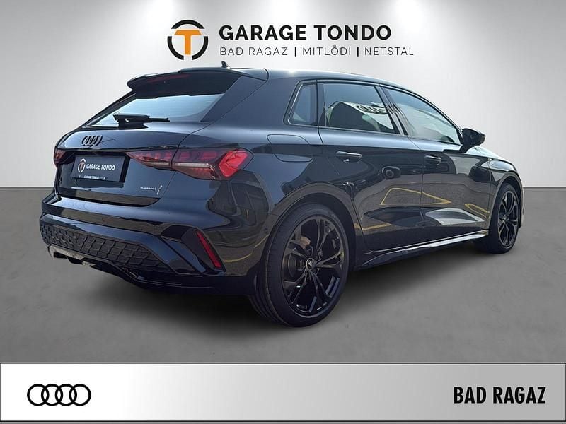 Neu Audi A3 Sportback e-tron S-Line 204 PS (150 kW) 2025 Kleinwagen