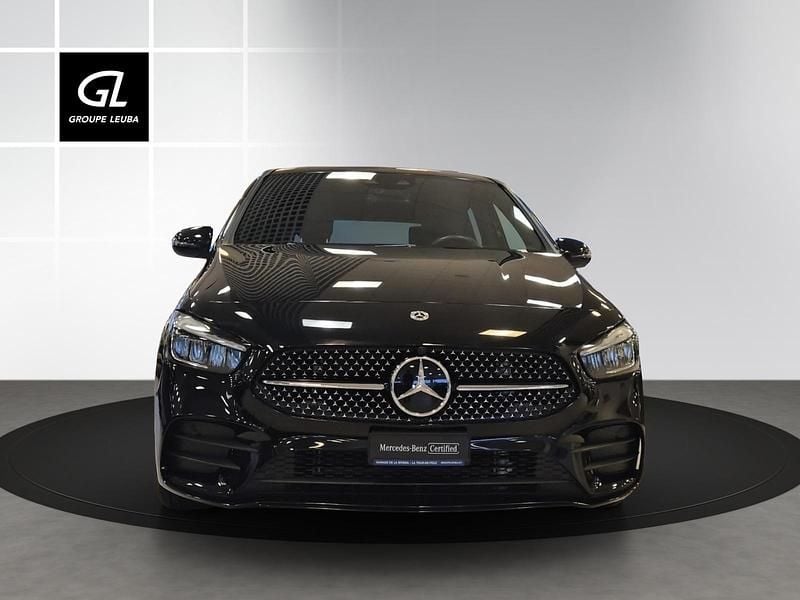 Gebraucht Mercedes B220 189 PS (139 kW) 2024 Schwarz Van / Kleinbus
